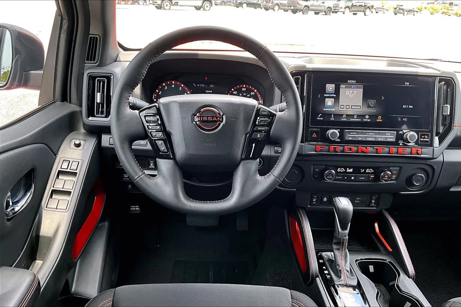 Used 2025 Nissan Frontier Pro-X w/ Pro Convenience Package RWD image 6