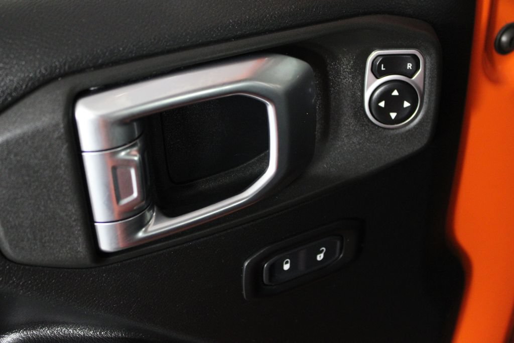 Used 2020 Jeep Wrangler Unlimited Sport S AWD/4WD image 23