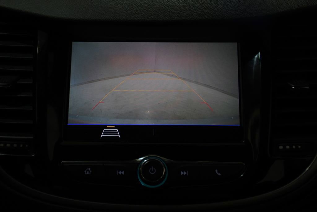 Used 2020 Chevrolet Trax LS FWD image 17