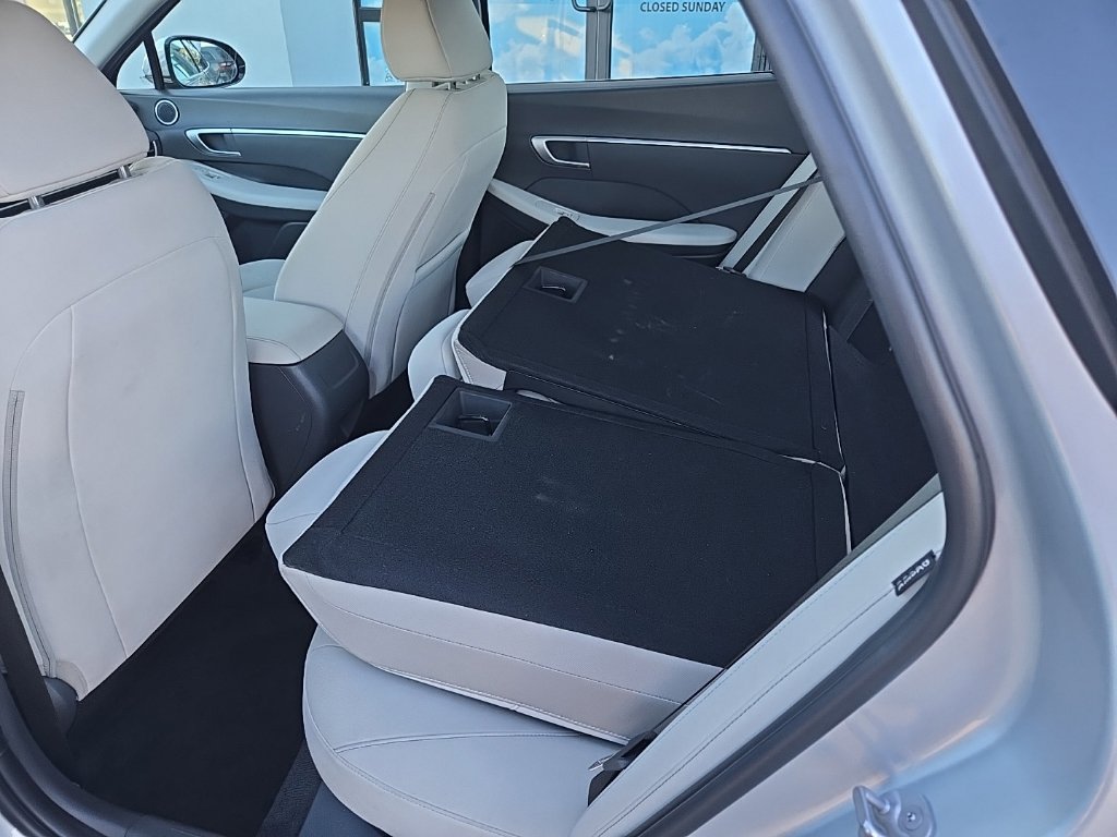 Used 2025 Hyundai Sonata SEL FWD image 36