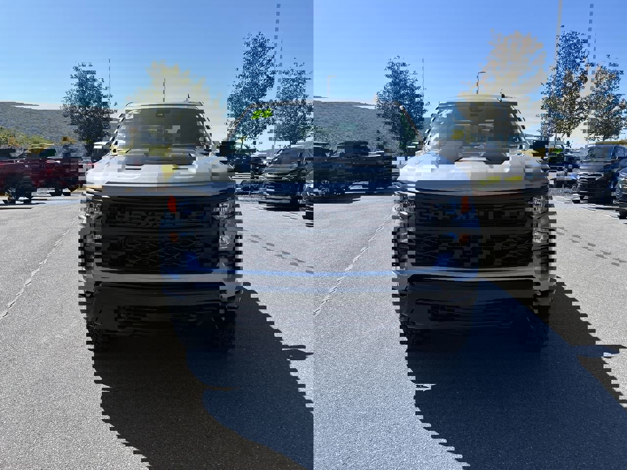 New 2026 Chevrolet Silverado 1500 Custom Trail Boss w/ Dark Appearance Package image 2