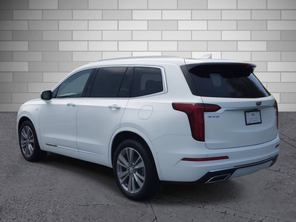 Certified 2024 Cadillac XT6 Premium Luxury w/ Technology Package FWD image 3