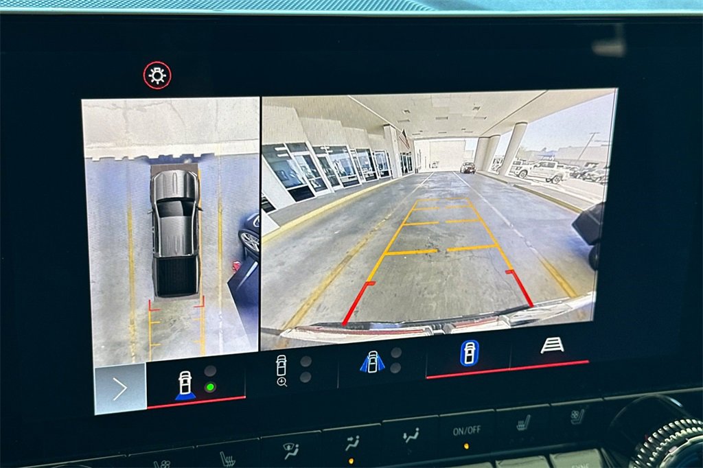 Used 2023 GMC Canyon AT4 w/ AT4 Premium Package image 22