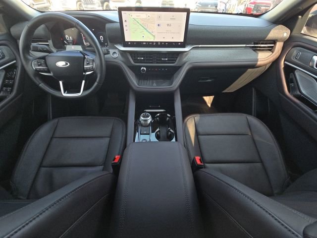 Used 2025 Ford Explorer Platinum w/ Ultimate Package image 28