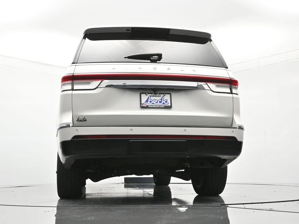 Used 2024 Lincoln Navigator Reserve image 44