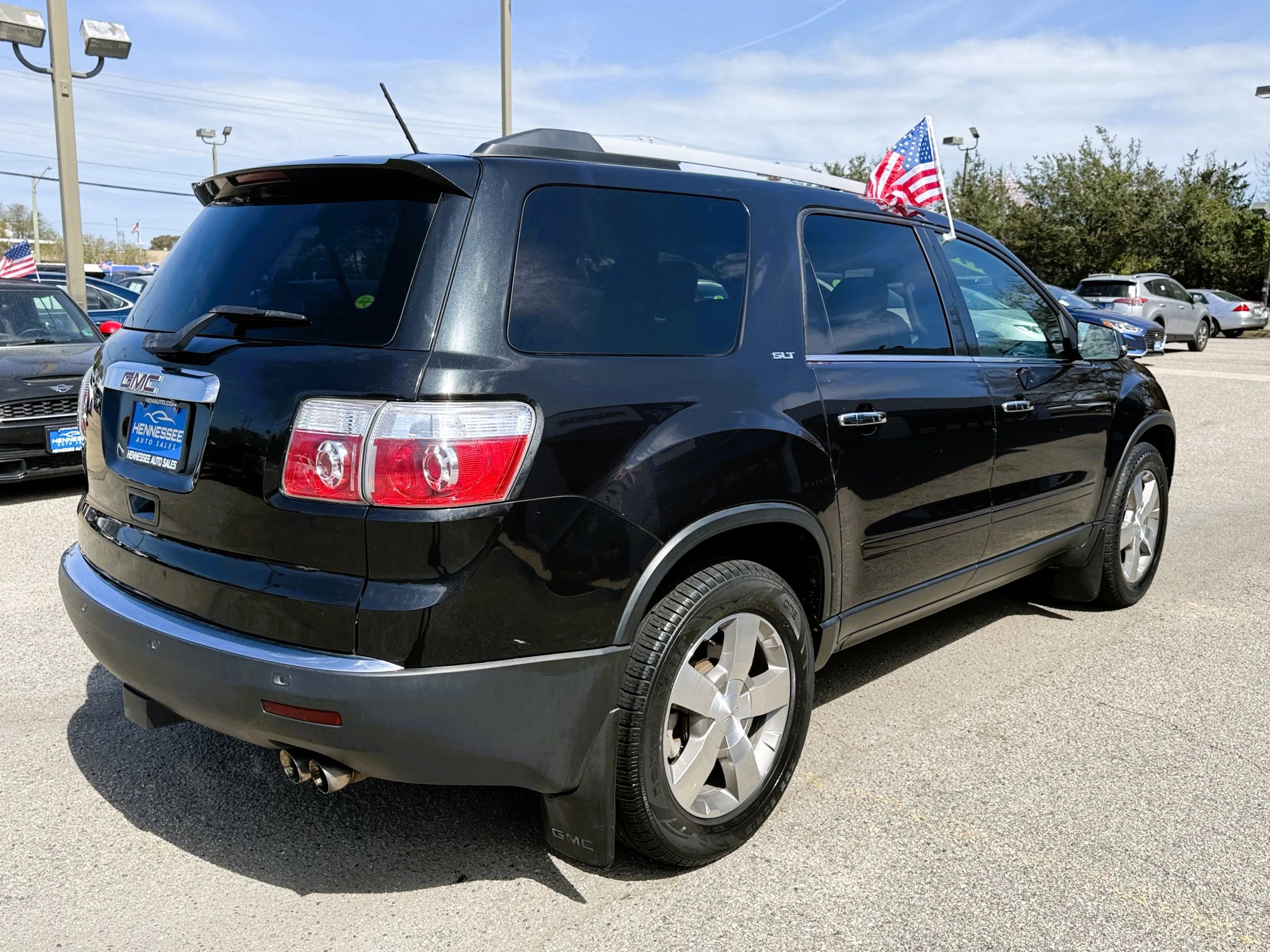 Used 2011 GMC Acadia SLT image 21
