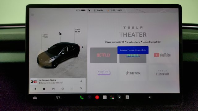 Used 2025 Tesla Model 3 RWD image 56