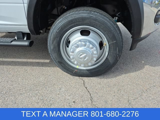 New 2026 RAM 5500 Tradesman w/ Chrome Appearance Group AWD/4WD image 6