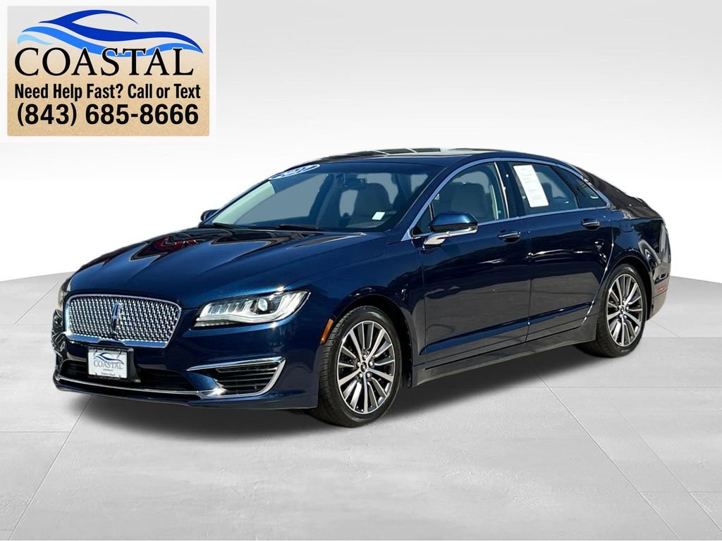 Used 2017 Lincoln MKZ Premiere FWD image 1