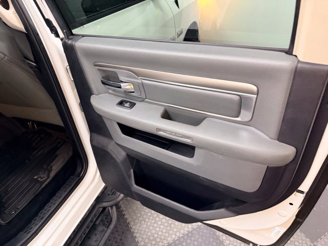 Used 2016 RAM 1500 Big Horn AWD/4WD image 31
