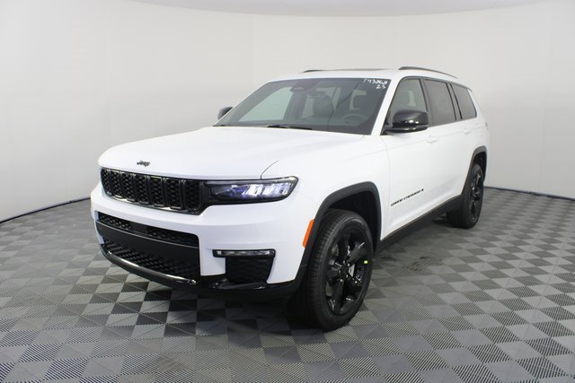 New 2025 Jeep Grand Cherokee L Limited w/ Black Appearance Package image 26