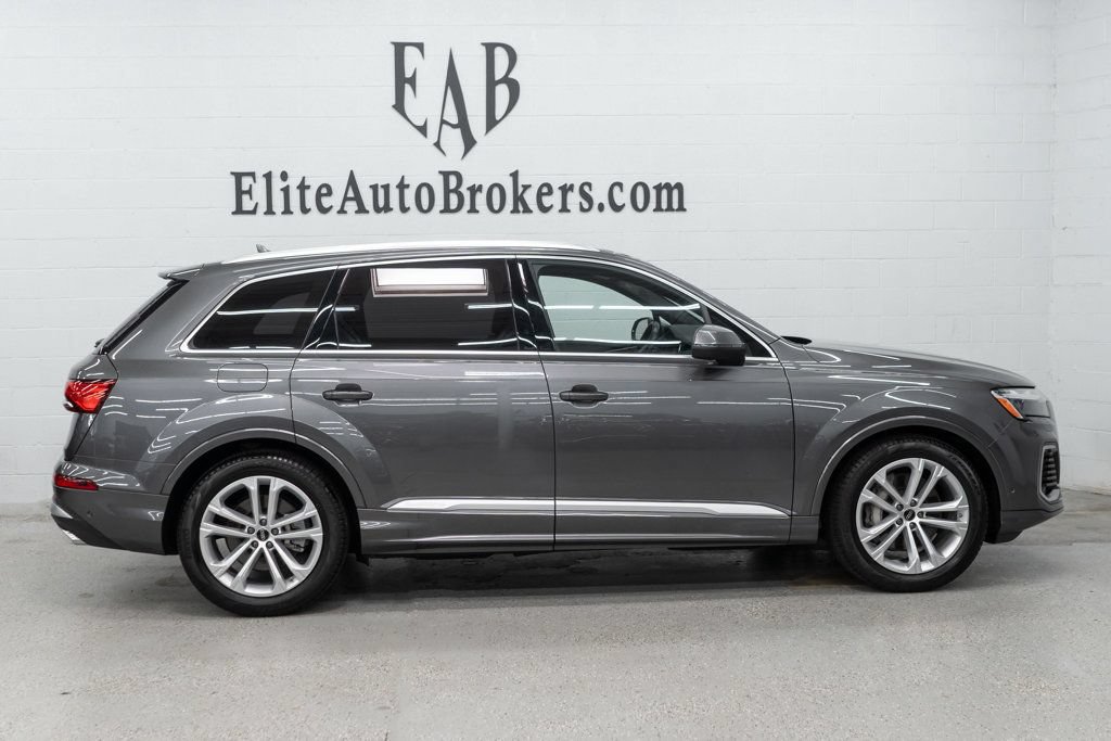 Used 2025 Audi Q7 3.0T Prestige AWD/4WD image 5