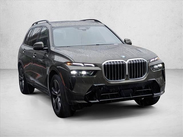 Used 2026 BMW X7 xDrive40i w/ M Sport Package image 6