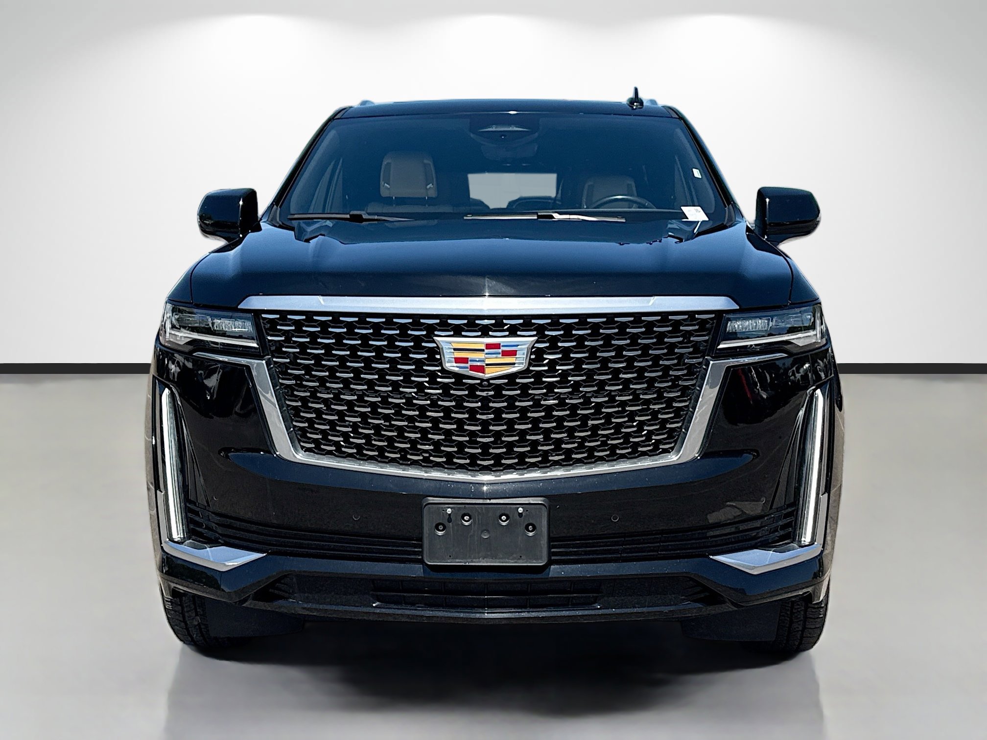 Used 2024 Cadillac Escalade Premium Luxury image 8