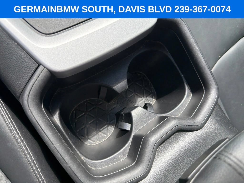 Used 2021 Toyota RAV4 XLE Premium FWD image 20
