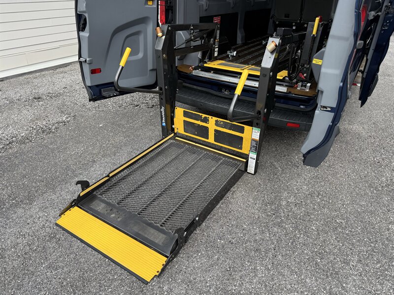 Used 2015 Ford Transit 350 XL RWD image 24