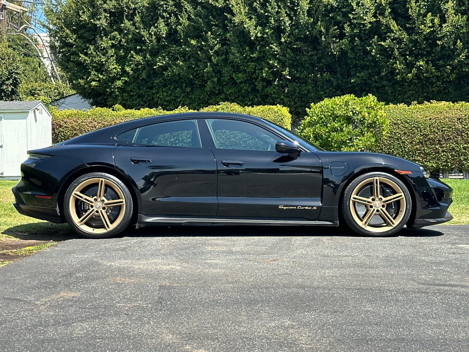 Certified 2022 Porsche Taycan Turbo S AWD/4WD image 9