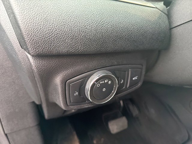 Used 2017 Lincoln MKC Premiere image 20