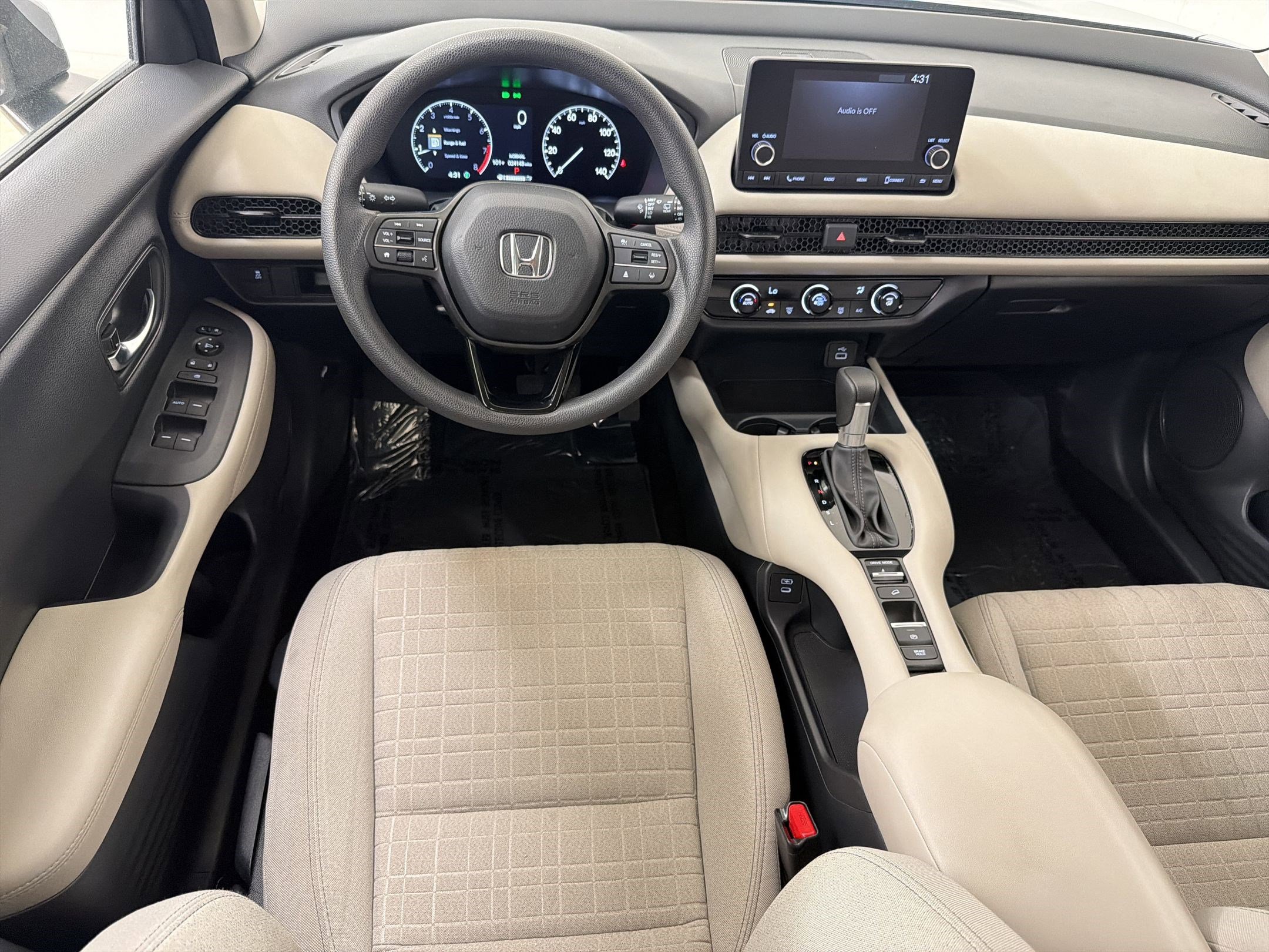 Used 2025 Honda HR-V LX image 26