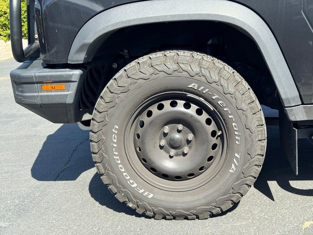 Used 2024 INEOS Grenadier AWD/4WD image 9