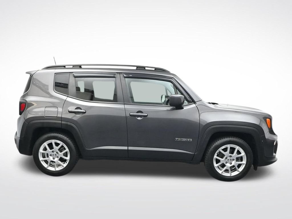 Used 2020 Jeep Renegade Latitude FWD image 9