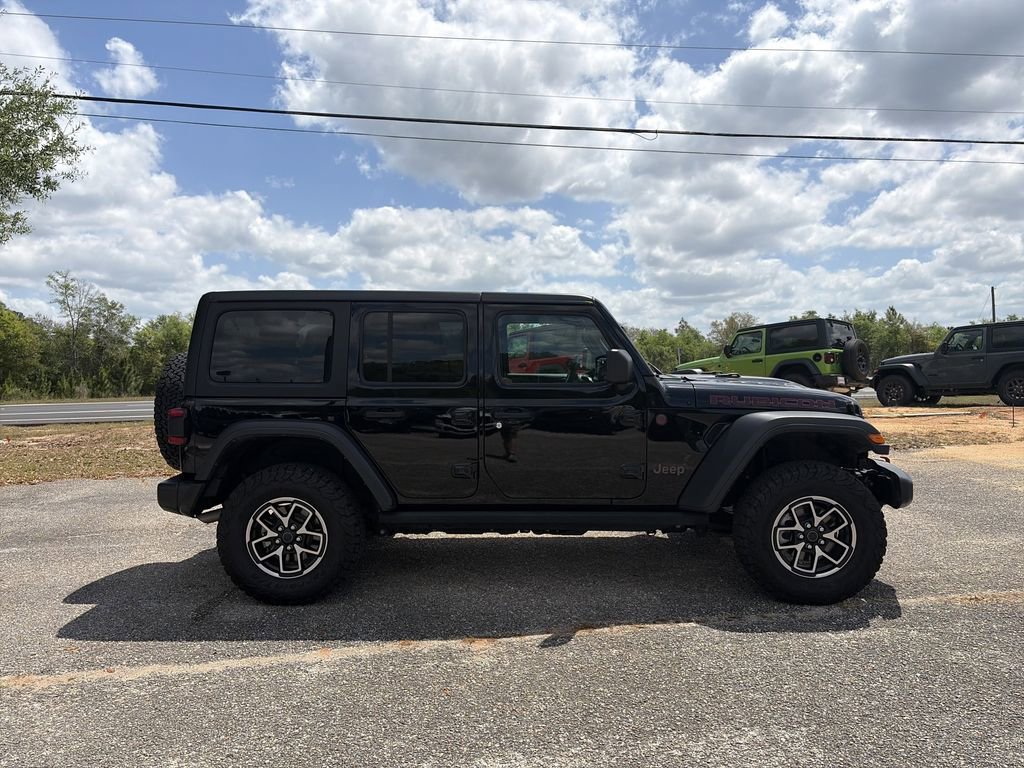 Used 2025 Jeep Wrangler Unlimited Rubicon image 7