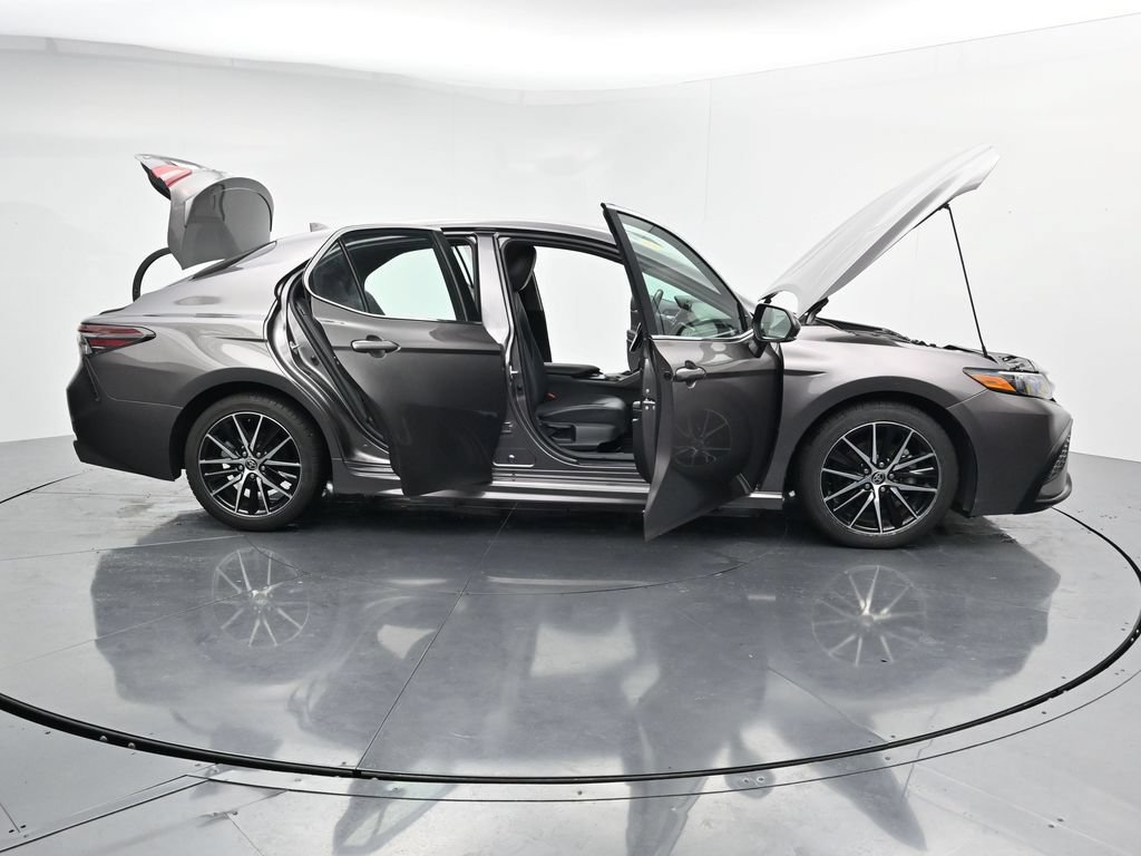 Used 2024 Toyota Camry SE FWD image 42