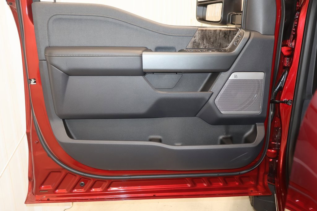 New 2025 Ford F350 Lariat w/ Lariat Ultimate Package image 9