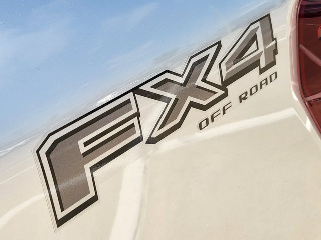 Used 2025 Ford F150 Lariat w/ Equipment Group 501A Mid AWD/4WD image 11