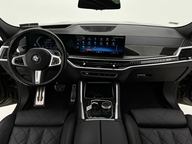 Used 2024 BMW X6 xDrive40i w/ Premium Package image 21