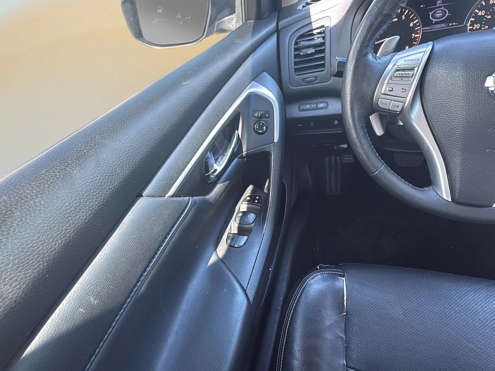 Used 2016 Nissan Altima 3.5 SL FWD image 20