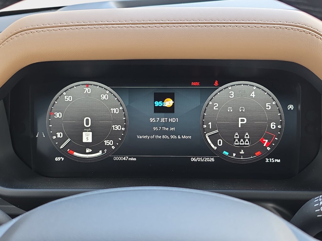 New 2026 Land Rover Defender 130 X-Dynamic SE AWD/4WD image 19
