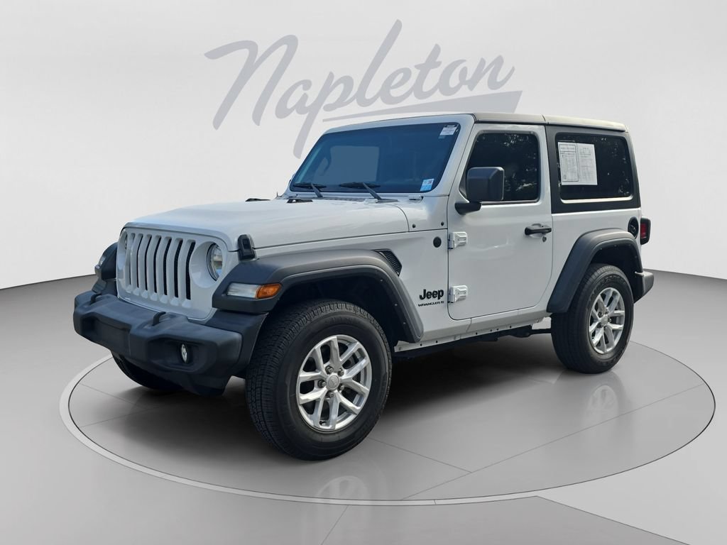 Used 2023 Jeep Wrangler Sport AWD/4WD image 1