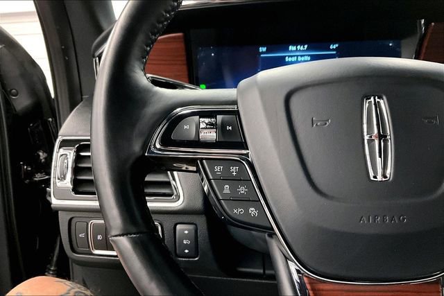 Used 2023 Lincoln Navigator L Reserve w/ Equipment Group 201A image 25