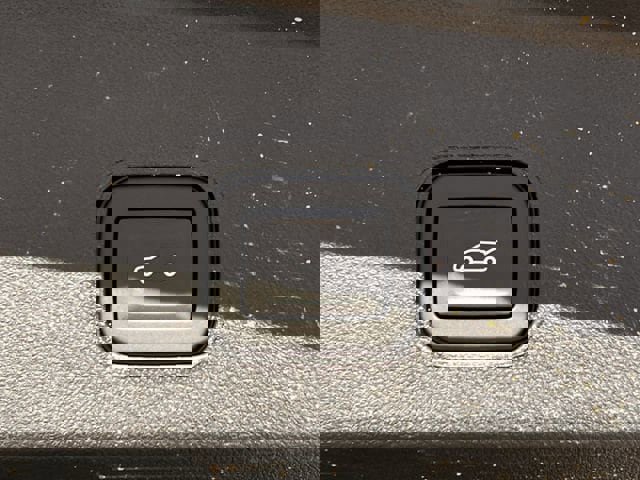 New 2026 Cadillac Lyriq Luxury image 25