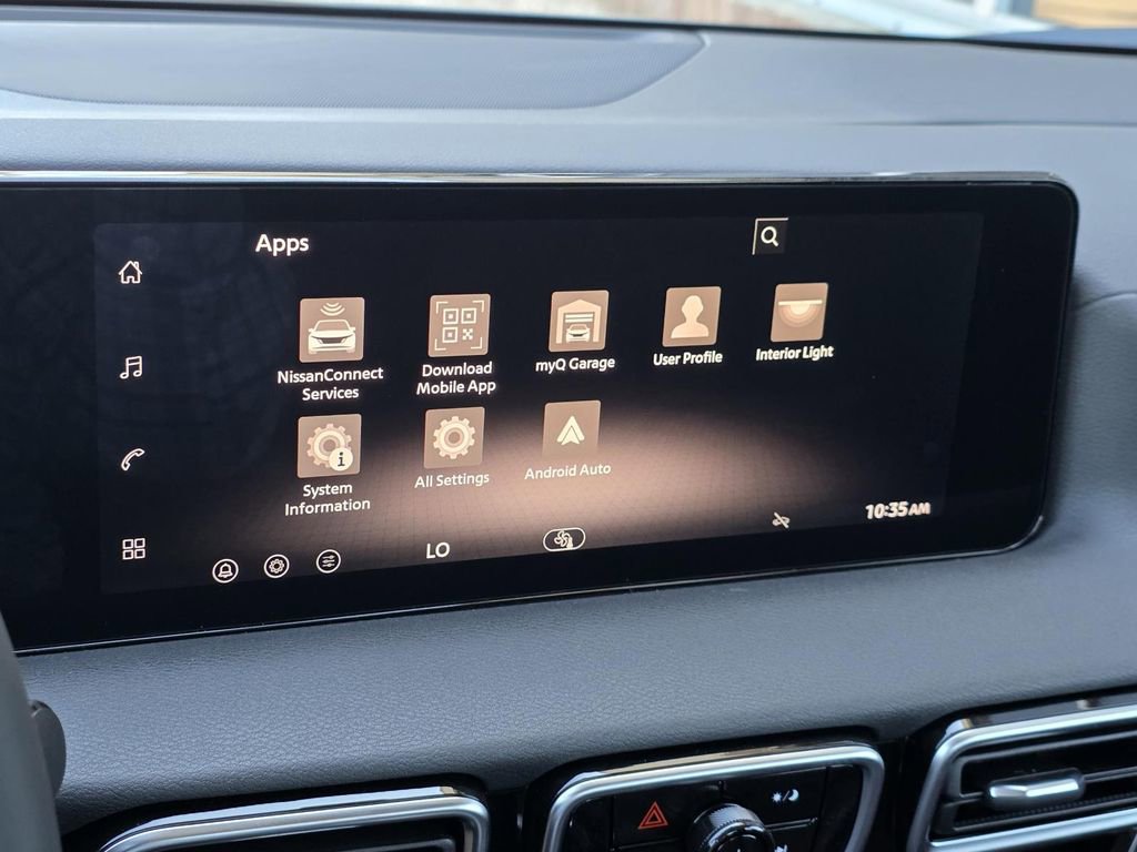 New 2026 Nissan Sentra SR w/ Floor Mat Package FWD image 13