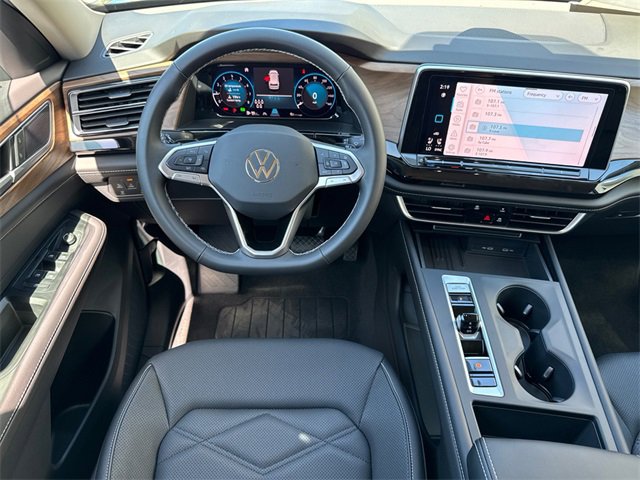 New 2026 Volkswagen Atlas SE image 28