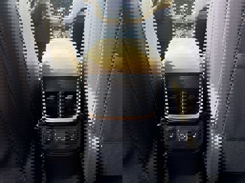 Used 2022 Subaru Outback Limited image 26