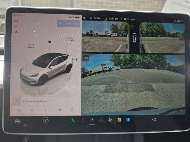 Used 2023 Tesla Model Y Performance AWD/4WD image 45