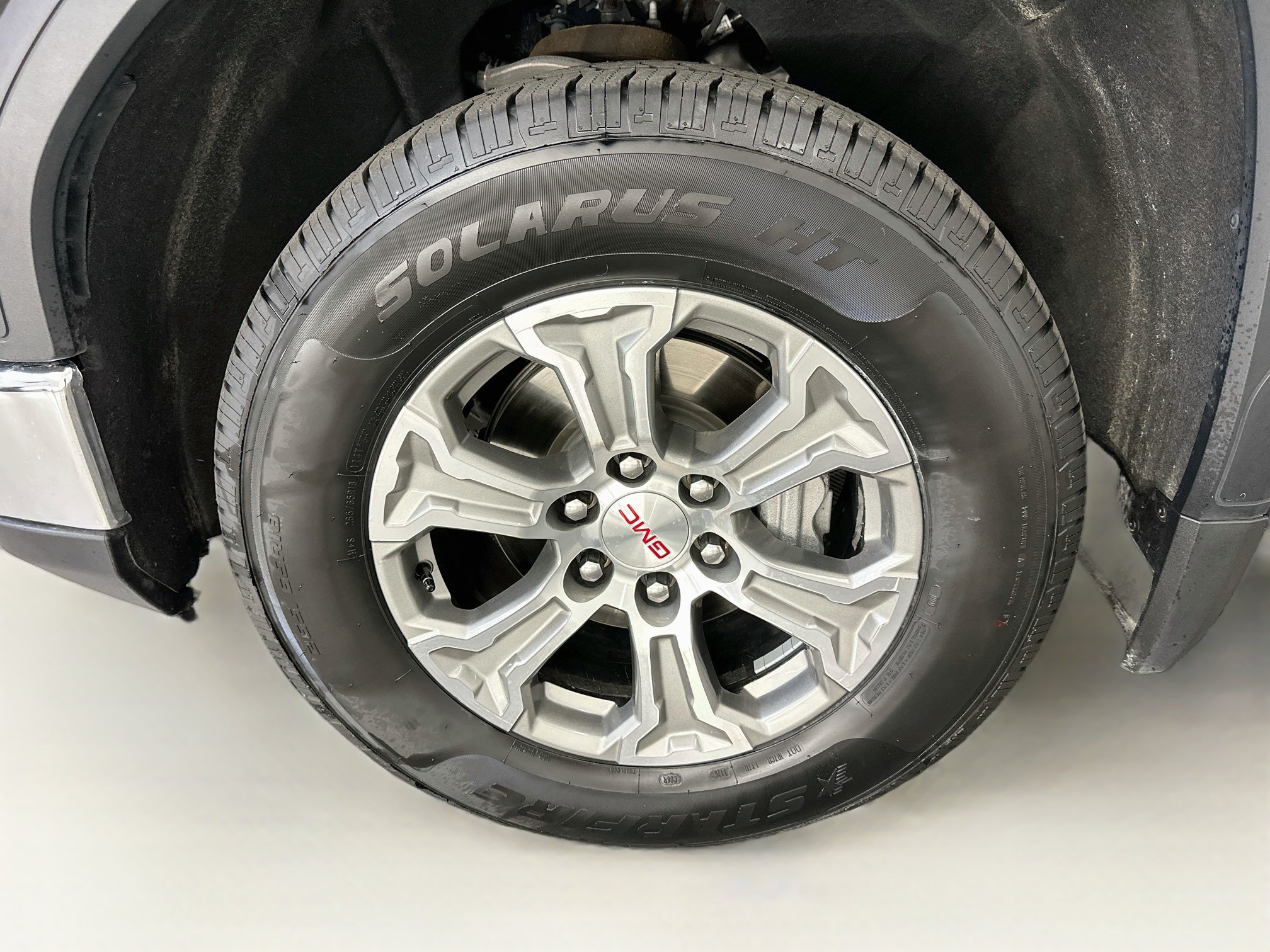Used 2025 GMC Sierra 1500 SLT AWD/4WD image 35