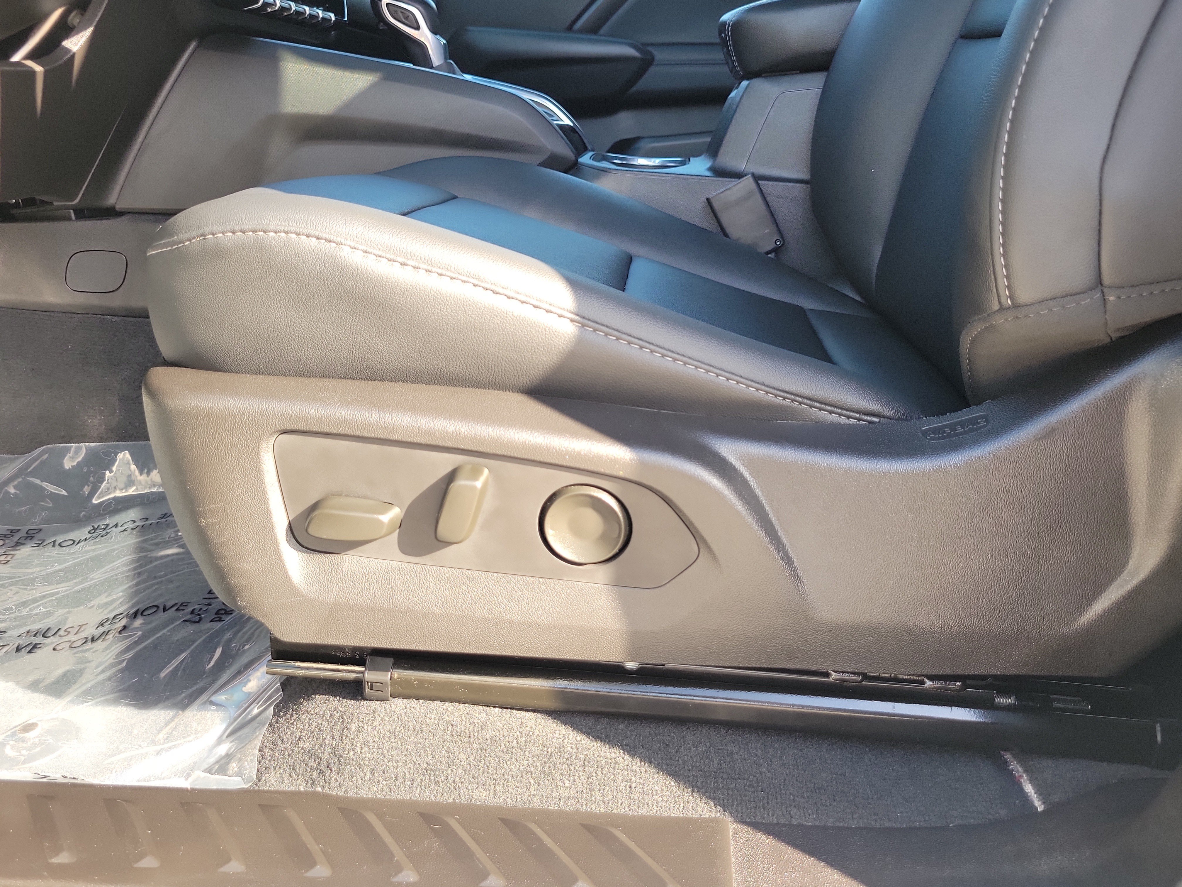Used 2025 GMC Canyon Elevation w/ Convenience Package AWD/4WD image 13