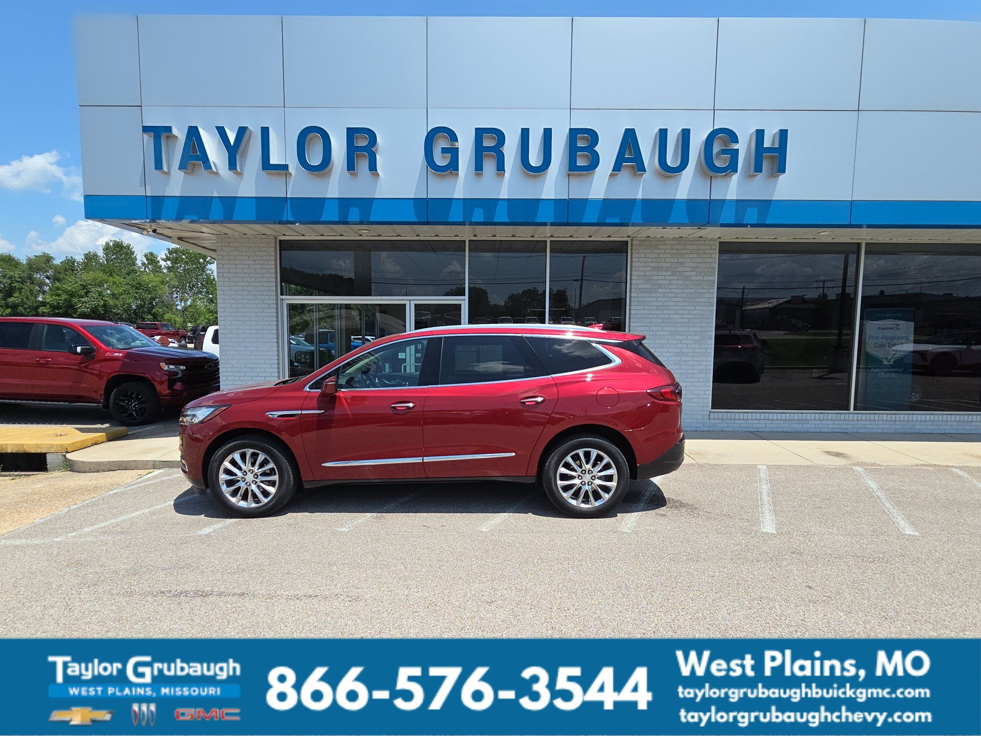 Used 2021 Buick Enclave Premium w/ Sun and Sites Package