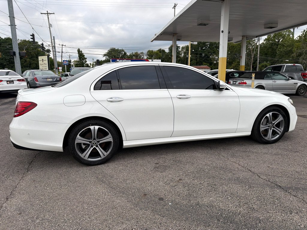 Used 2017 Mercedes-Benz E 300 4MATIC image 16