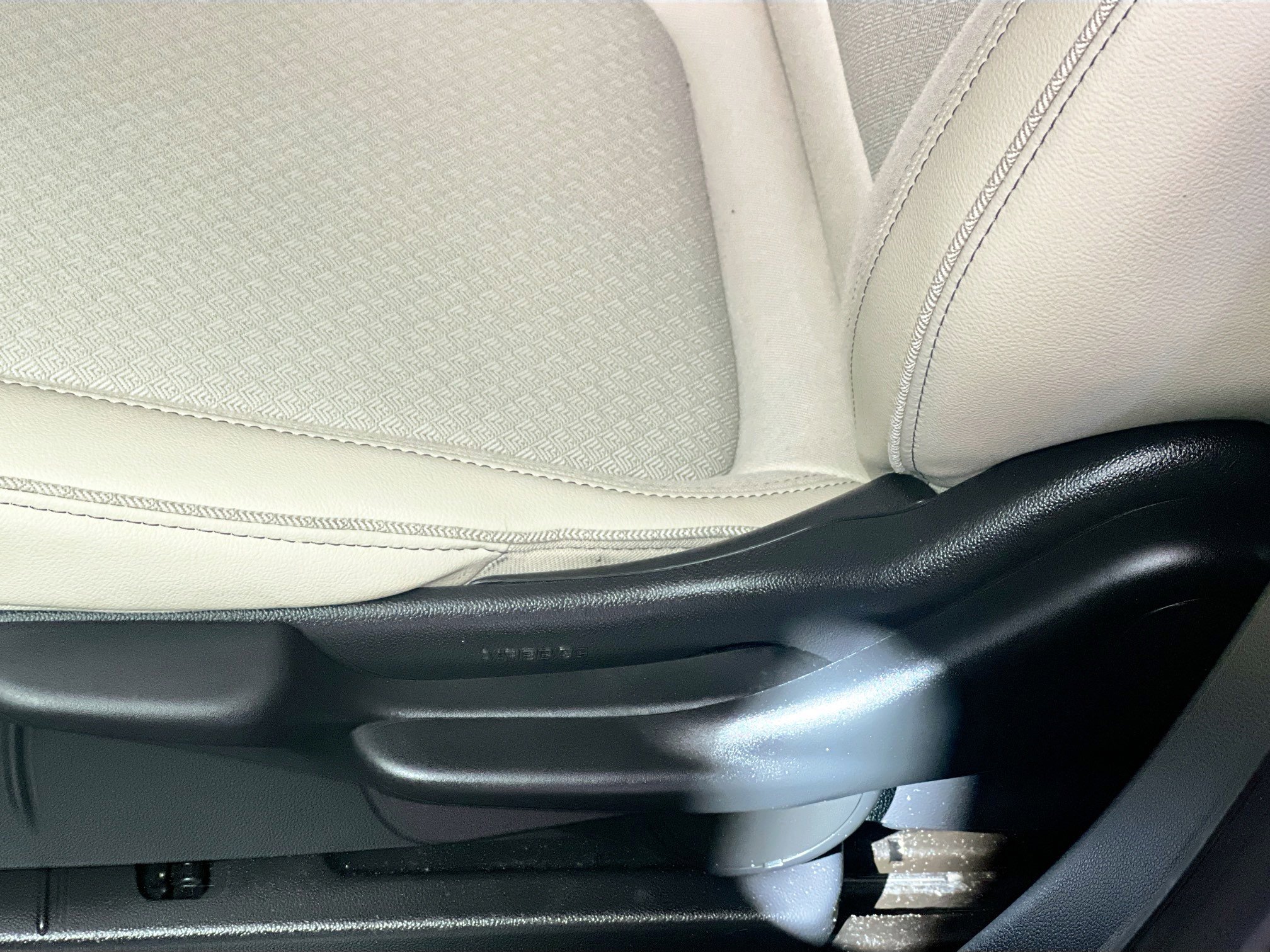 Used 2024 Buick Encore GX Preferred image 15