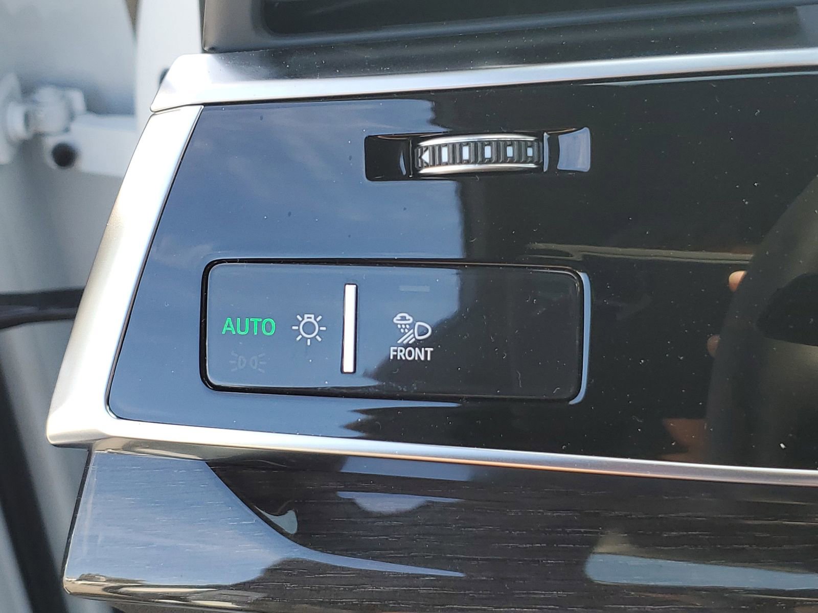 New 2026 Audi Q8 Premium Plus AWD/4WD image 25