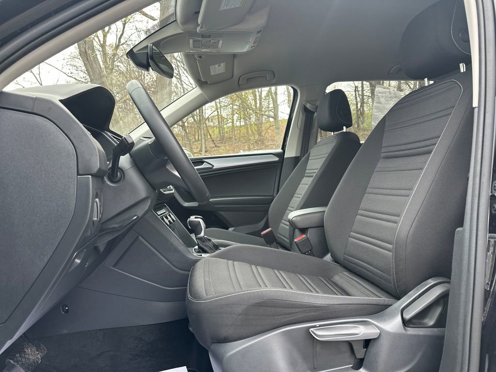 Used 2024 Volkswagen Tiguan S AWD/4WD image 4