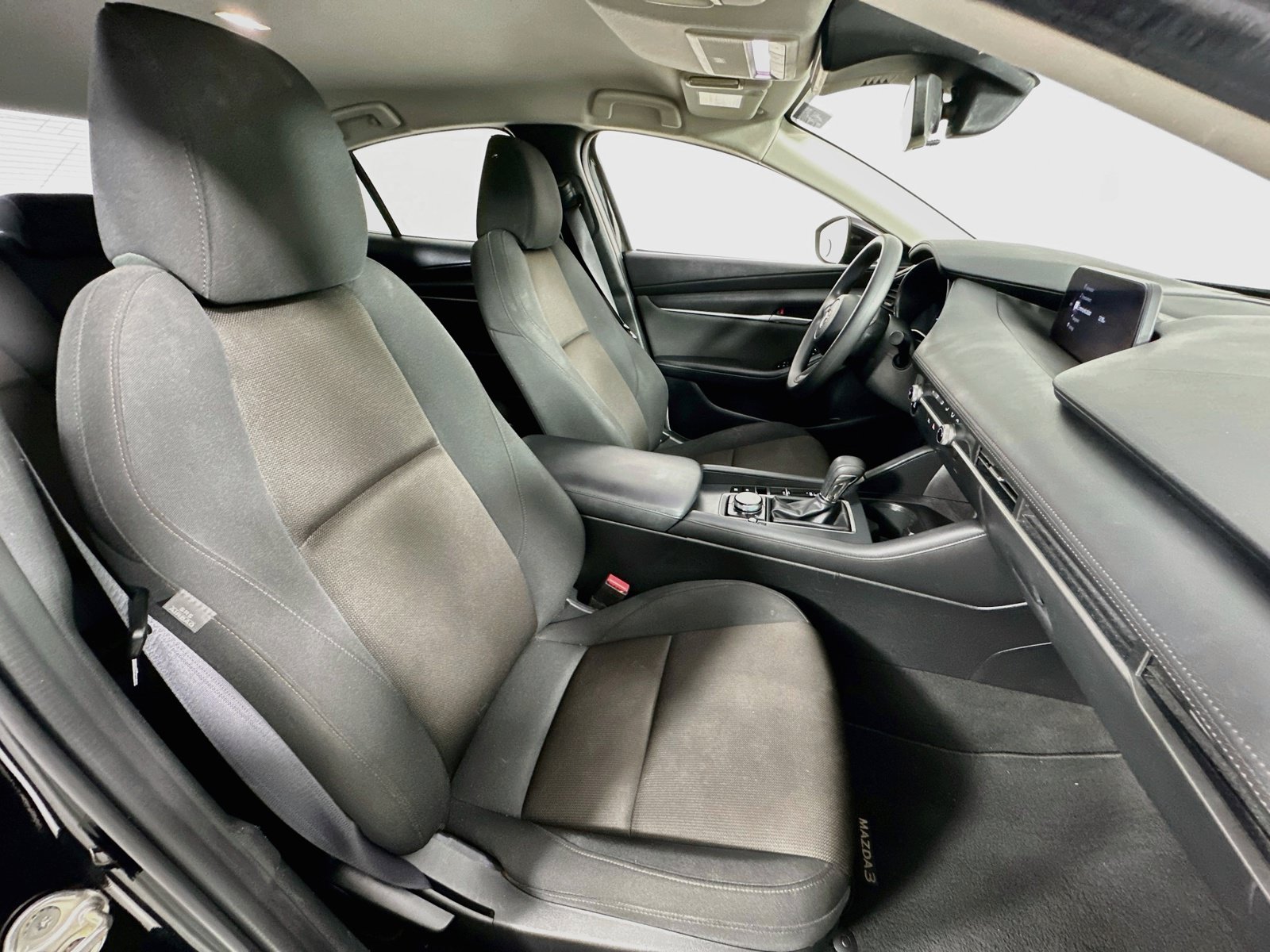 Used 2021 MAZDA MAZDA3 s FWD image 26