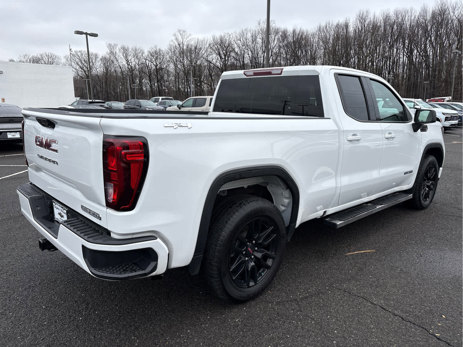 Used 2023 GMC Sierra 1500 Elevation image 7