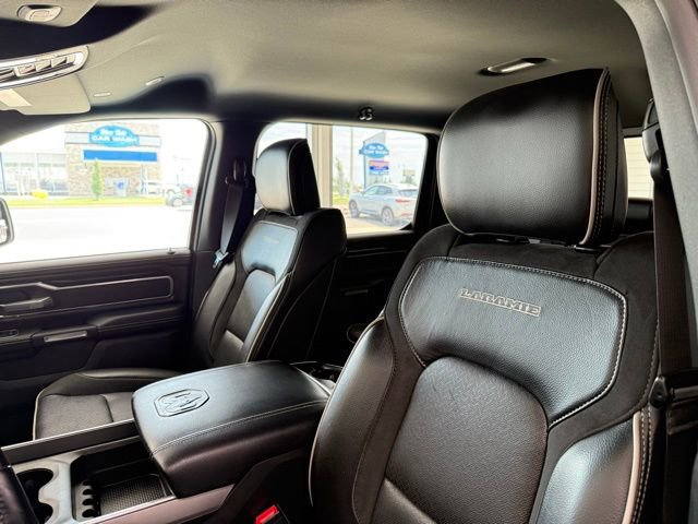 Used 2022 RAM 1500 Laramie w/ Sport Appearance Package image 12
