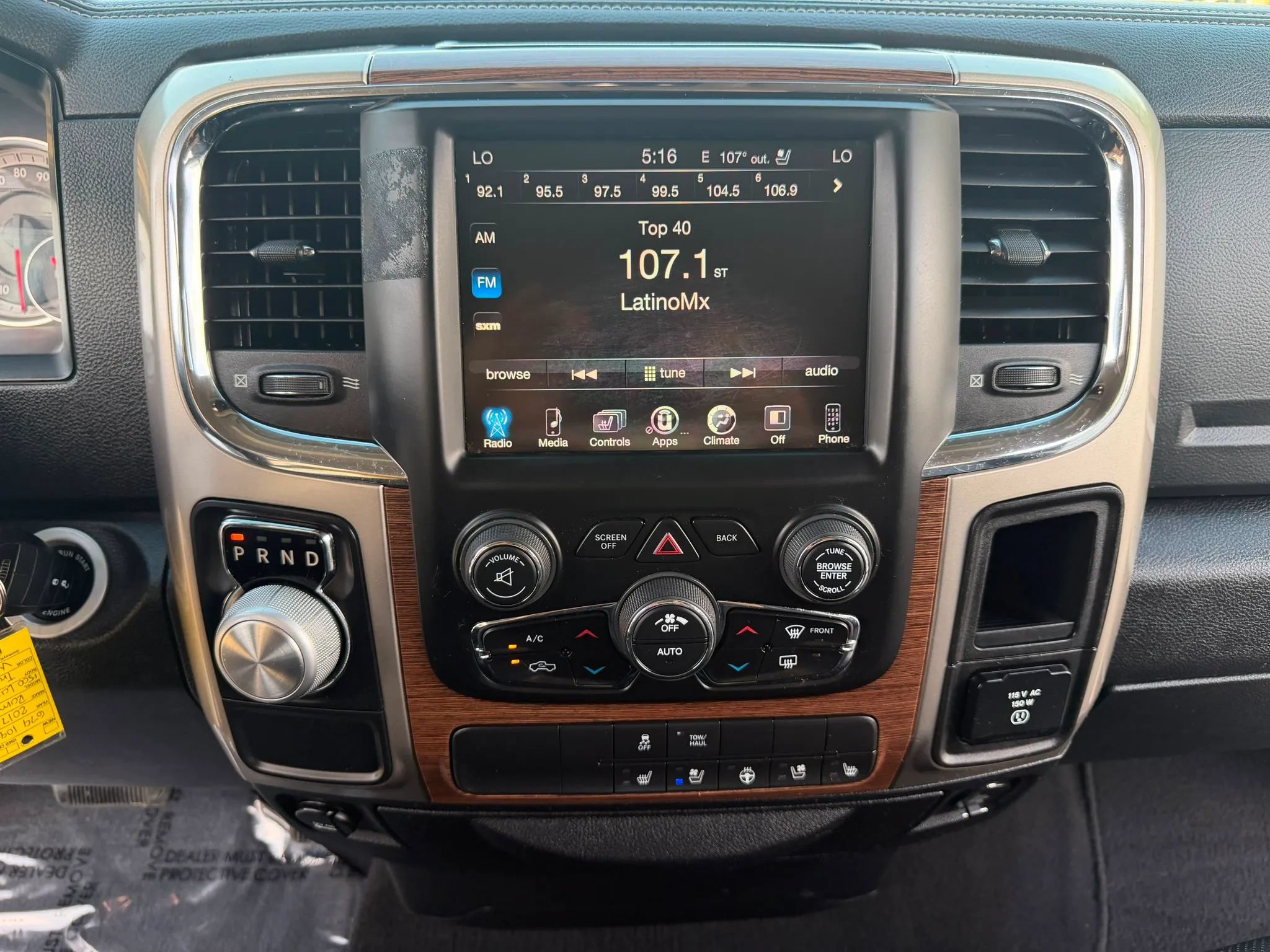 Used 2017 RAM 1500 Laramie RWD image 20